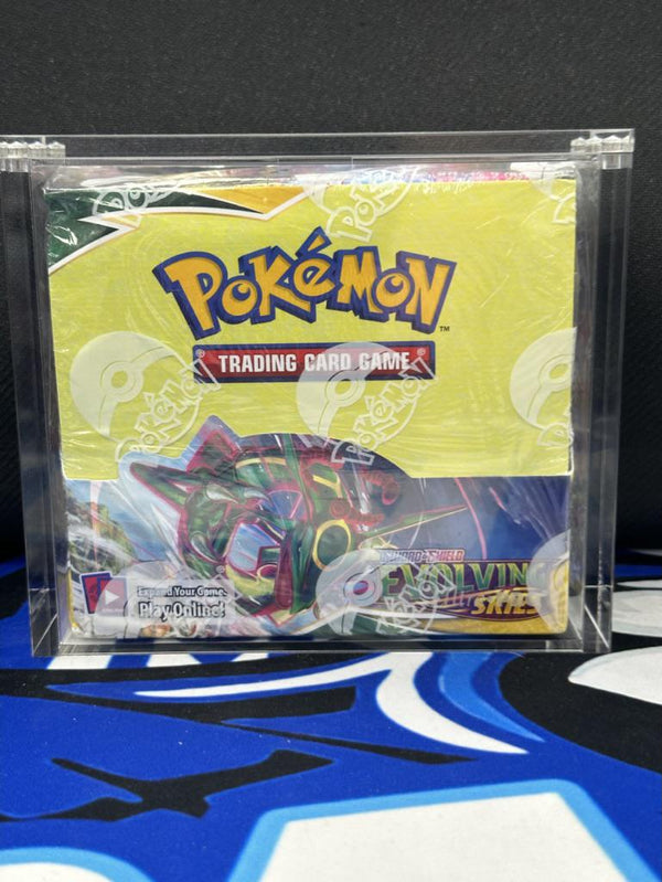 Pokémon Sword & Shield Evolving Skies Booster Box